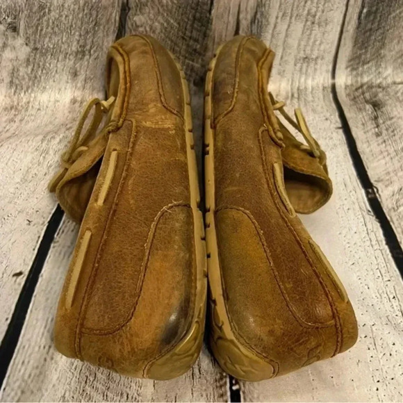 UGG - moccasins men’s in great condition!! Size 10 - Picture 4 of 13